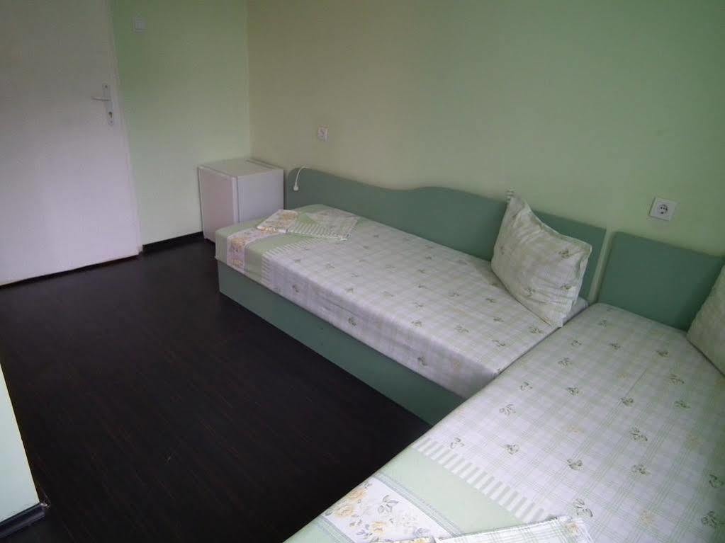 Guest House Bedrock Belogradchik Extérieur photo