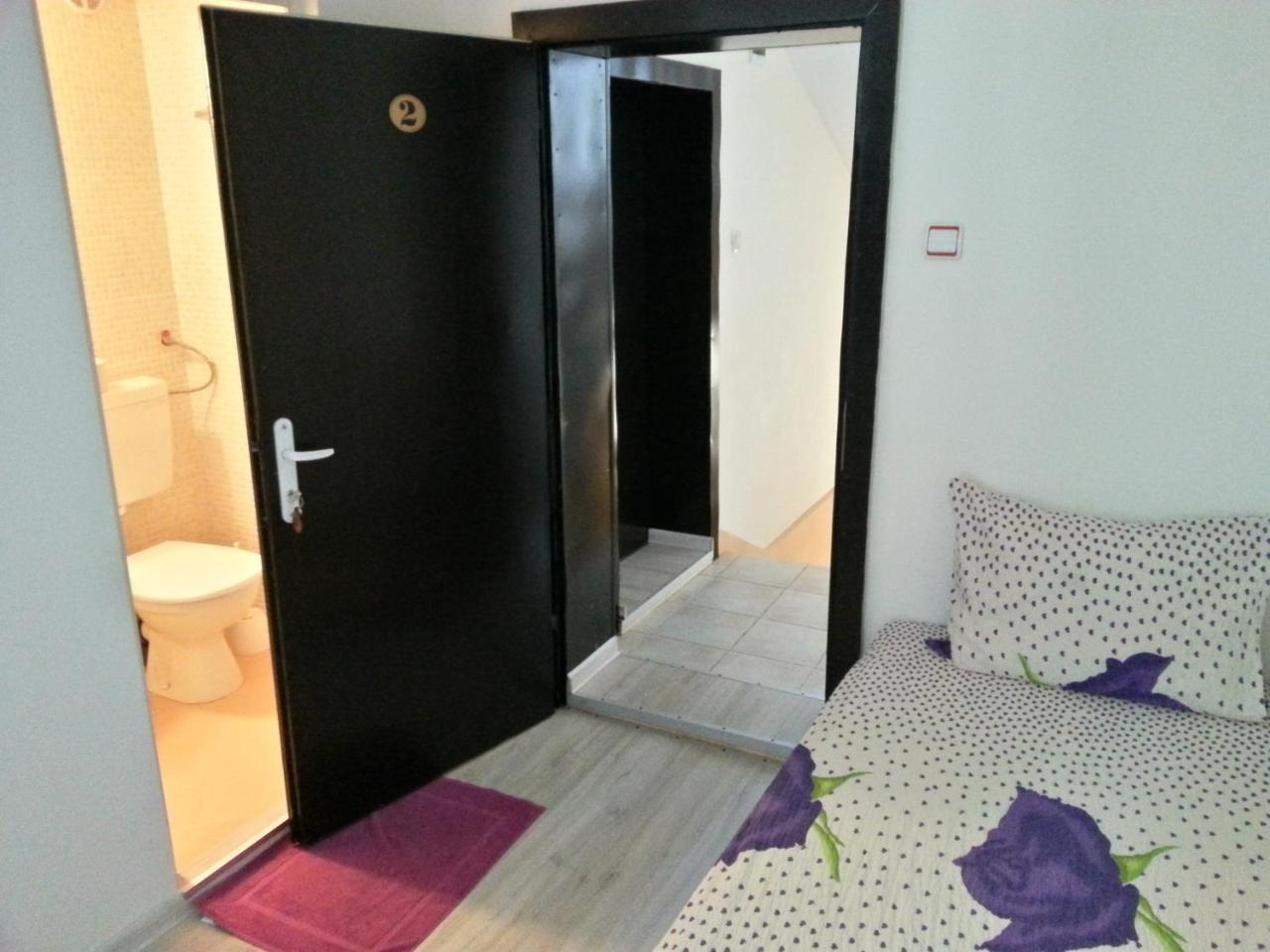 Guest House Bedrock Belogradchik Extérieur photo